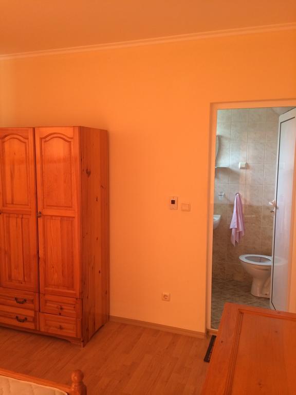 Sunrise Apartment Balchik Habitación foto
